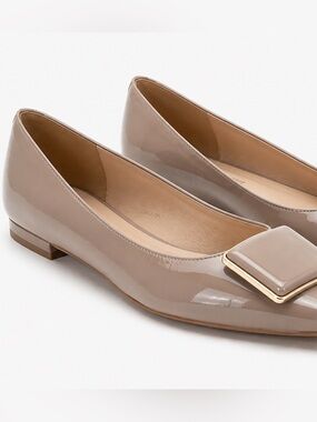 La CANADIENNE Taupe Patent Square-Buckle Pointed Flats
